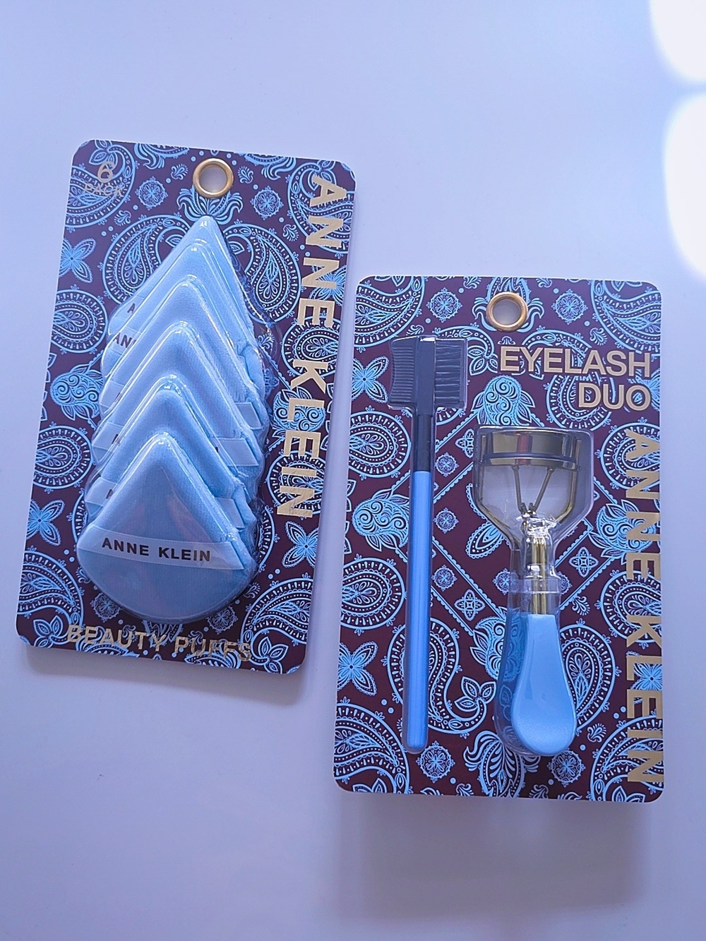 Anne Klein Blue Eyelash Duo and Applicator Set